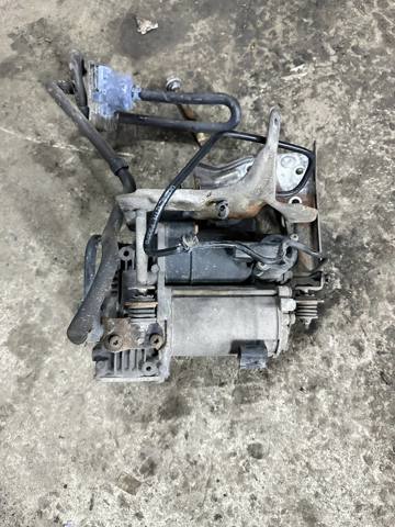 Компрессор подкачки амортизаторов A2223200604 MERCEDES