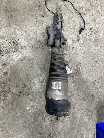 Амортизатор подвески передний правый A2223204813 MERCEDES