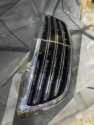 A2228800083 MERCEDES Решетка радиатора купить в Павлоград
