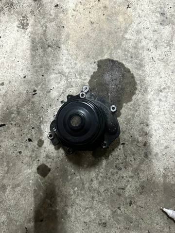 Насос охлаждающей жидкости A6422001301 MERCEDES