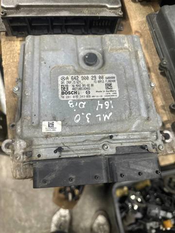Электронный блок управления двигателем A6429002900 MERCEDES