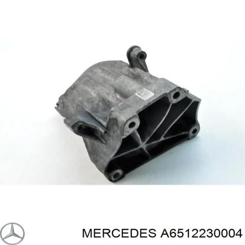 Кронштейн подушки (опоры) двигателя, левой A6512230004 MERCEDES