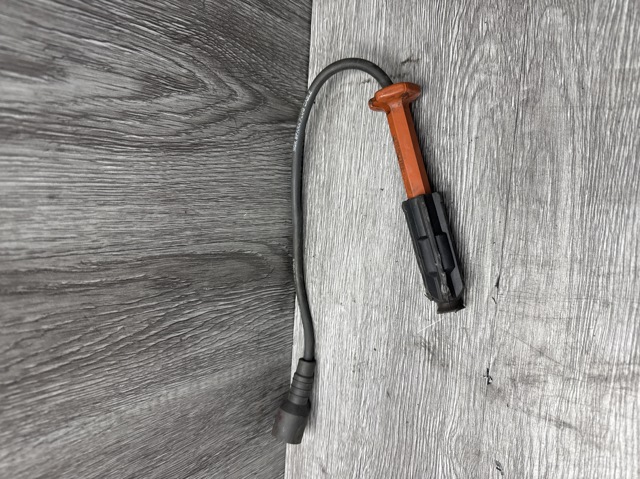 Наконечник свечи зажигания 0001567210 MERCEDES