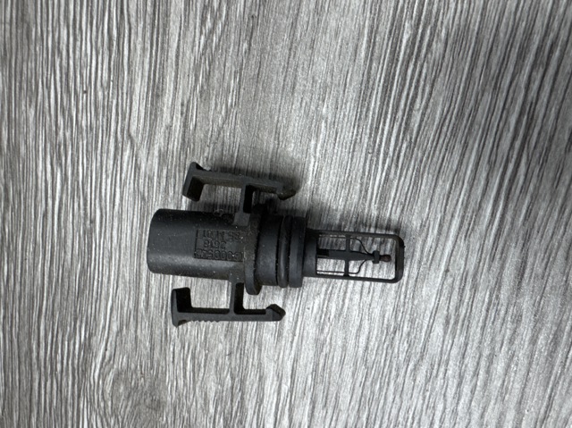 Датчик температуры воздуха на входе Мерседес-бенц Спринтер 1 2-t