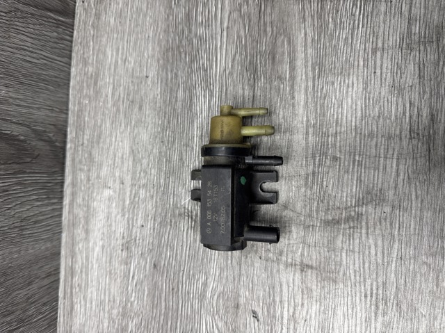 Клапан соленоид регулирования заслонки EGR 0081535428 MERCEDES