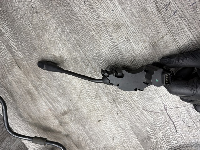 MERCEDES 0085452524 Переключатель управления круиз контролем в наличии Черкассы