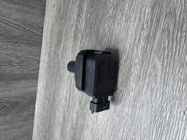 Катушка 0221504001 BOSCH