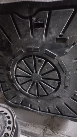 1246934533 MERCEDES Облицовка багажного отсека нижняя купить в Черновцы