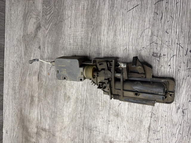 MERCEDES A1637400293 Ручка крышки багажника (двери 3/5-й задней) наружная в наличии Тернополь