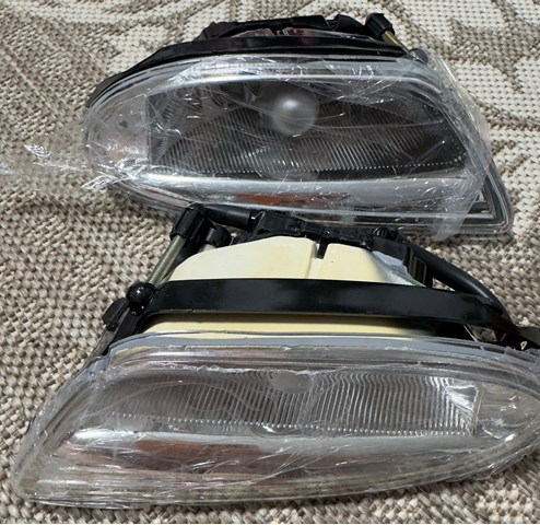 ПТФ левая 1638200328 MERCEDES