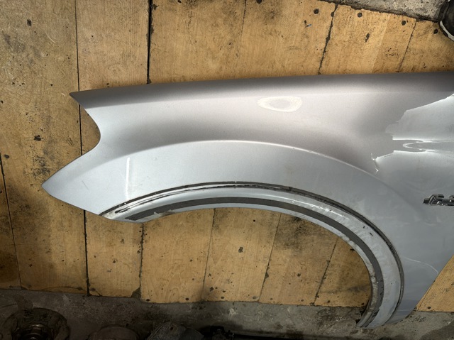 1648810101 MERCEDES Крыло переднее левое купить в Черкассы