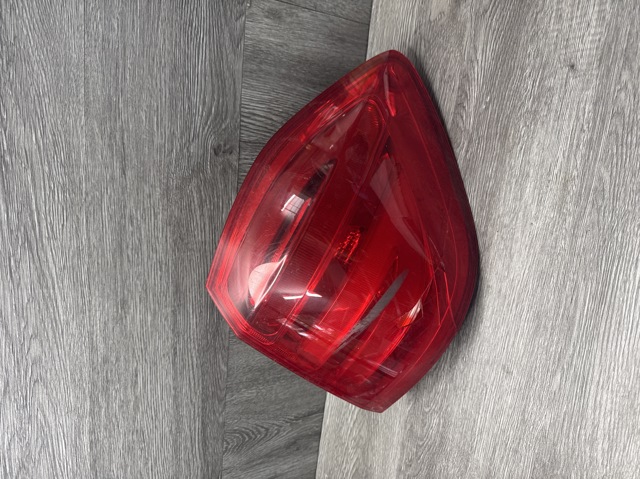 Фонарь задний правый 1669067601 MERCEDES