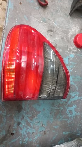 Задняя левая внешняя фара 2108206764 MERCEDES