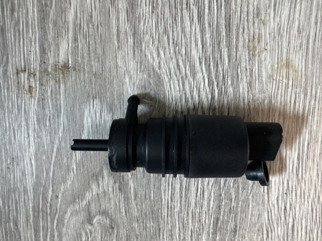 Насос омывателя 2218690121 MERCEDES