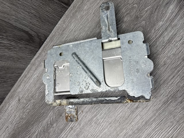 MERCEDES 2515451932 Блок управления пневмоподвеской в наличии Днепр
