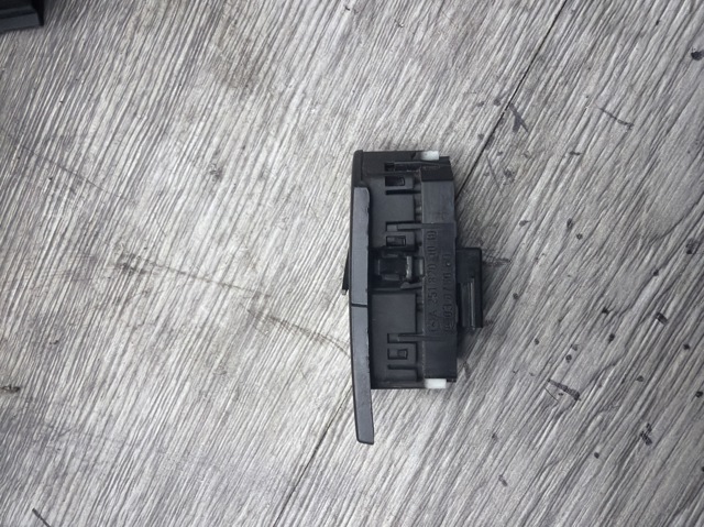 2518201010 MERCEDES купить в Сумы