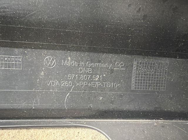 VAG 571807521 в наличии Черновцы