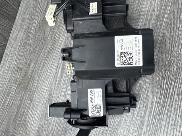 VAG 5Q1953521KR в наличии Запорожье