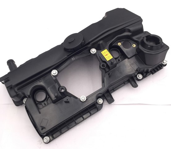 Крышка клапанов 280761 MAXGEAR