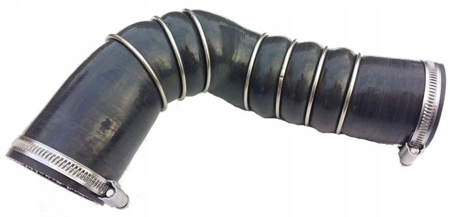 Шланг/патрубок интеркуллера 680332 MAXGEAR