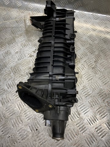 Впускной коллектор 11617807991 BMW