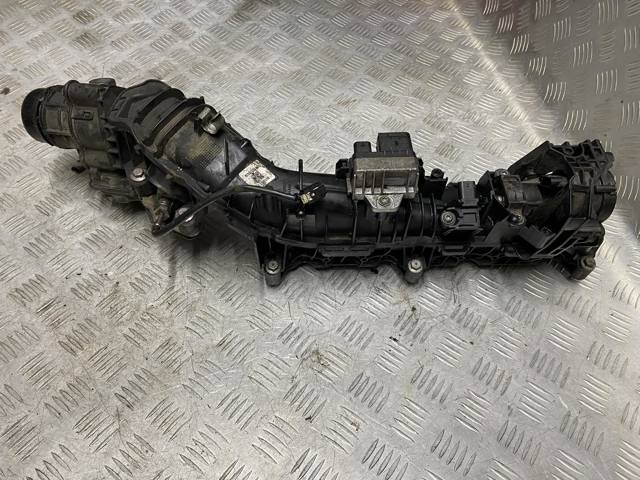 Впускной коллектор 11618513653 BMW