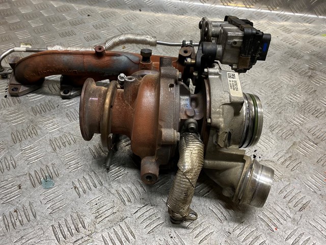 Турбонаддув 11658579213 BMW