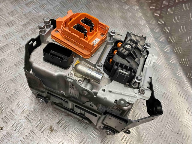 Инвертор тока 12365A4A2A2 BMW