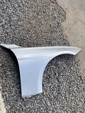 Боковая часть передняя правая 41007438440 BMW