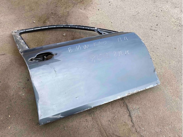 Пассажирская передняя дверь 41517202340 BMW