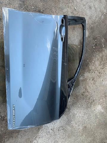 Пассажирская передняя дверь 41517339358 BMW