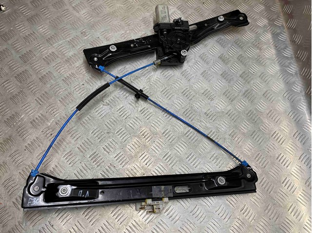 Стеклоподъемник передней левой двери 51337281885 BMW
