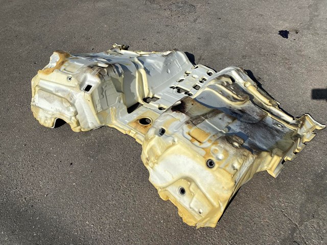 51477419805 BMW Покрытие напольное салона, переднее купить в Тернополь
