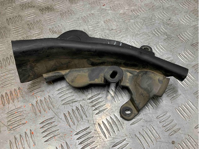 BMW 51767349602 Уплотнитель капота в наличии Тернополь