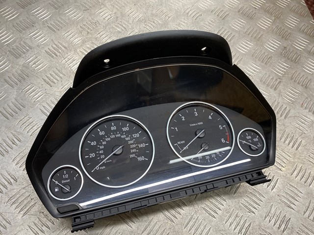 Щиток приборов 62108718256 BMW