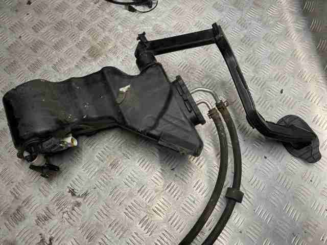 Бачок омывателя лобового стекла A2058690220 MERCEDES