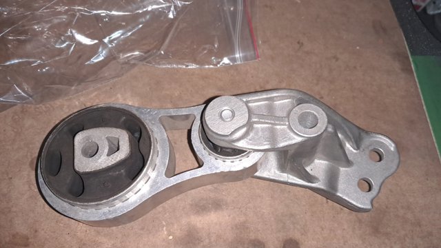 Подушка двигателя 1308643 FORD