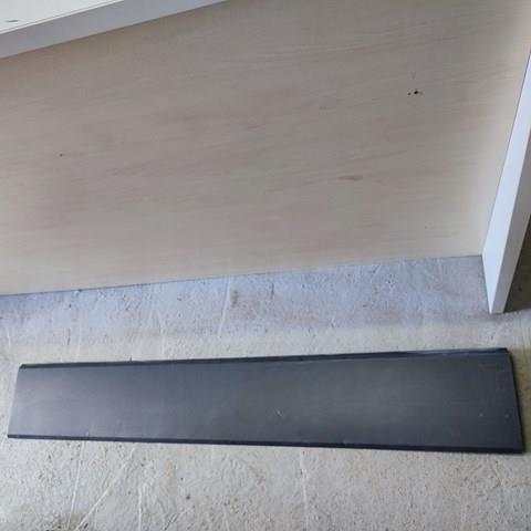 Молдинг боковой (сдвижной) двери 7C0853518B VAG