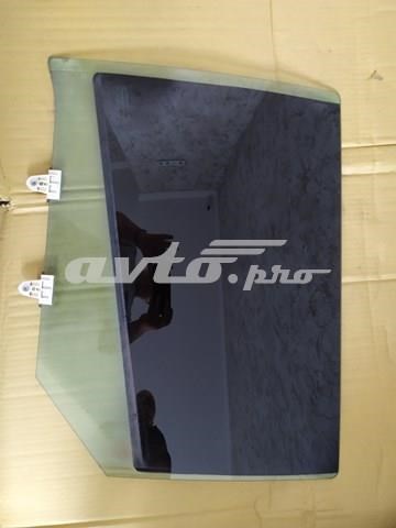 Стекло задней двери, левой 823010028R RENAULT