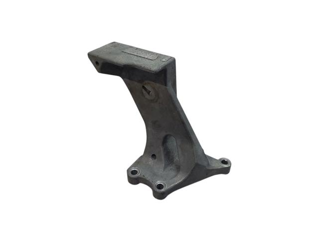 Кронштейн подушки (опоры) двигателя, левой 112535SA0A NISSAN