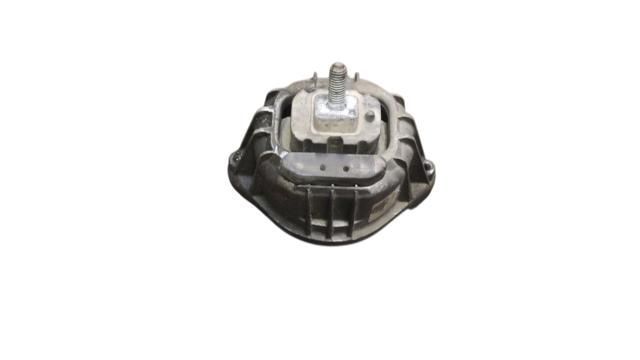 Кронштейн подушки (опоры) двигателя, левой 13981112 BMW