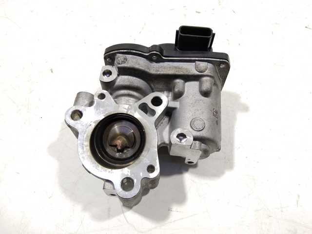Клапан EGR, рециркуляции газов 147100361R RENAULT
