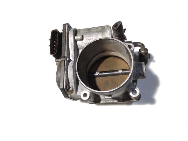 Дроссельная заслонка 2203031020 TOYOTA