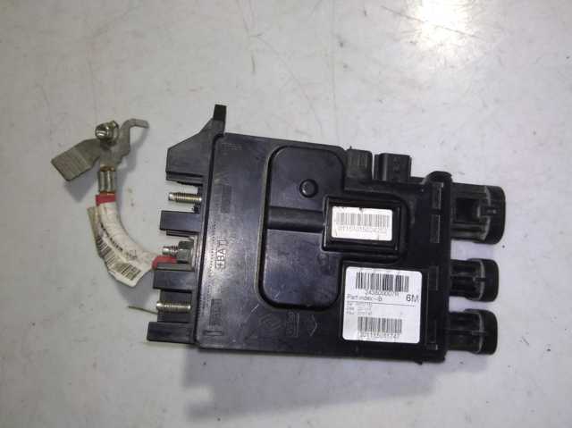 Монтажный блок 243800007R RENAULT