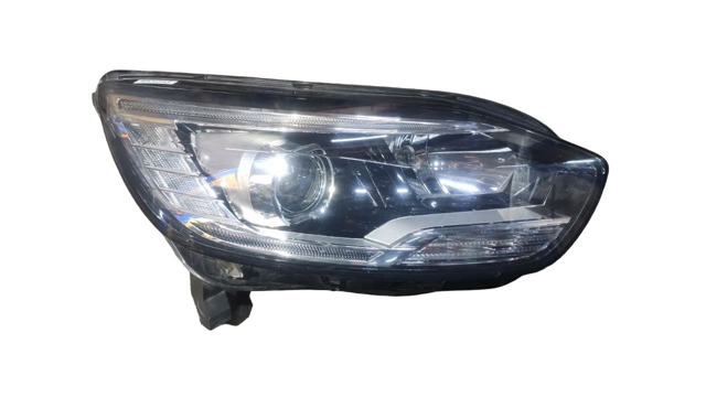 Правая блок фара Renault Scenic GRAND 4