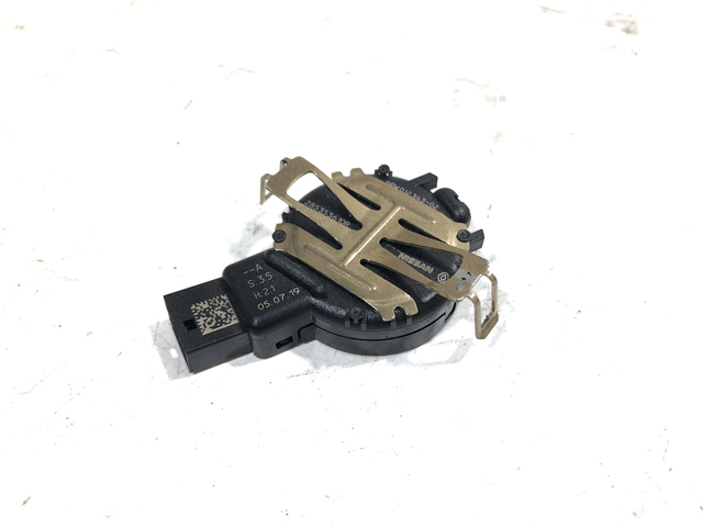 285374701R Пластина датчика дождя купить Киев