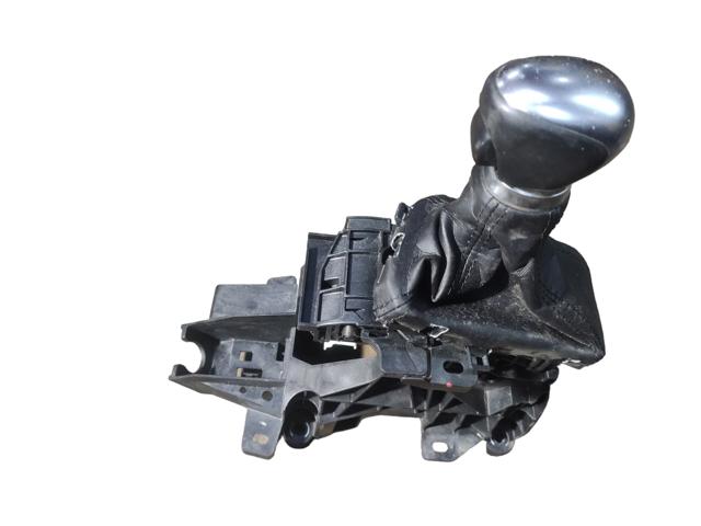 Рычаг переключения передач 33560F4050 TOYOTA
