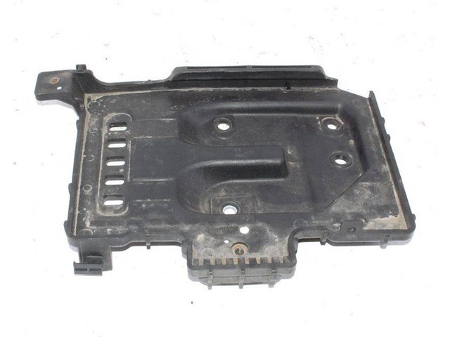 HYUNDAI 371502H000 Полка под аккумулятор в наличии Чернигов
