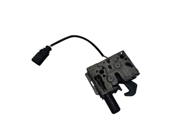 Замок крышки капота 3J0823509A VAG