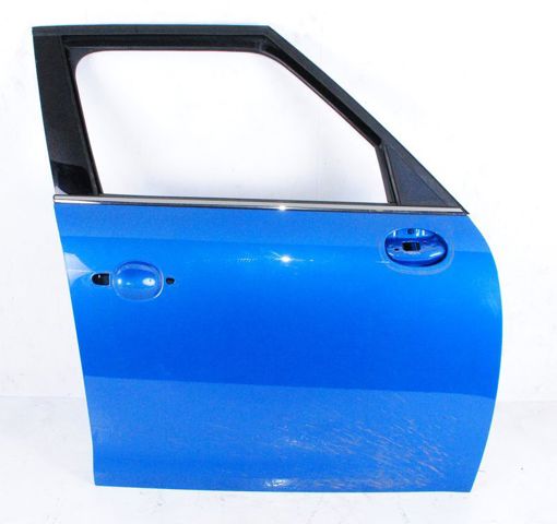 Пассажирская передняя дверь 41009805928 BMW